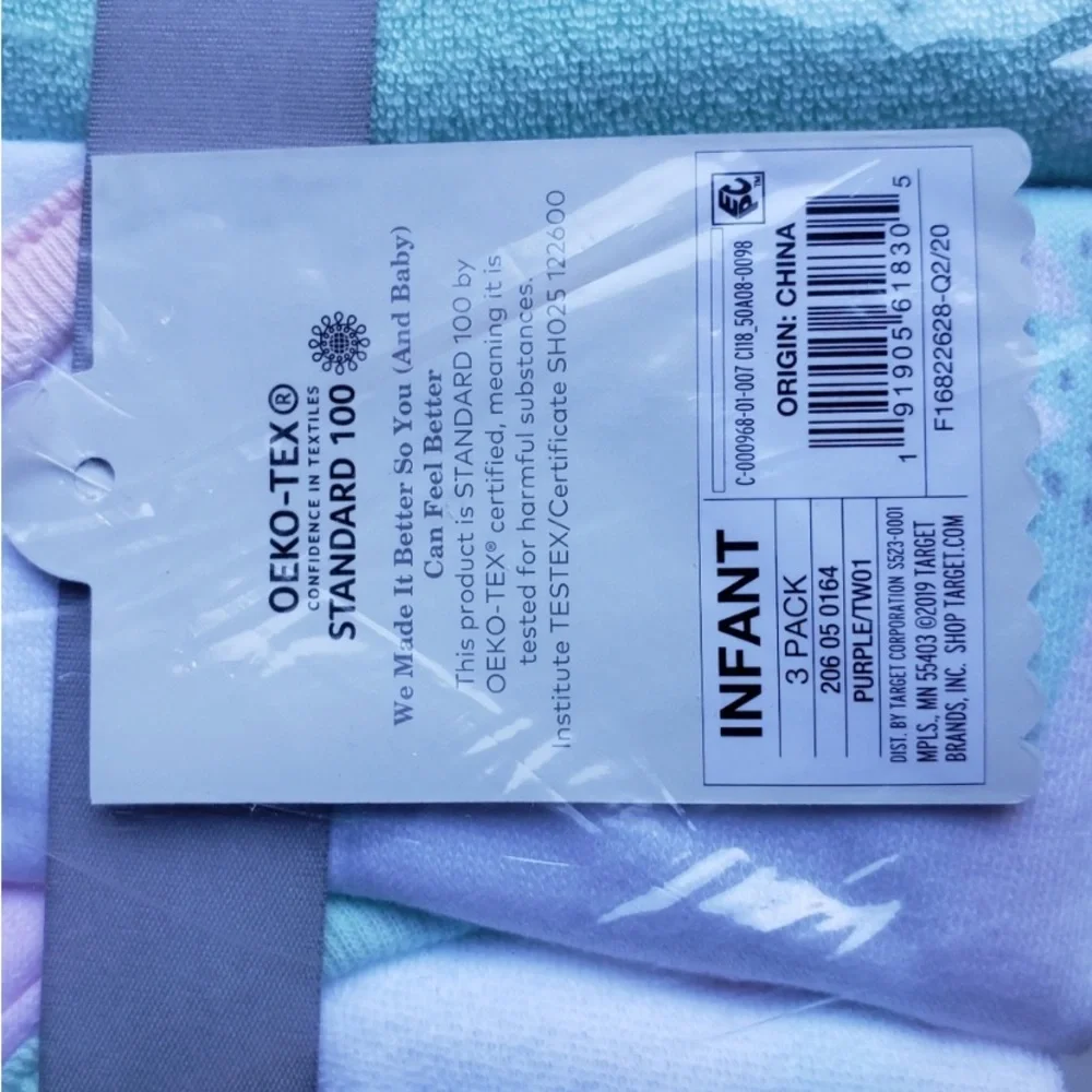 NWT Infant Baby 3pk Hooded Bath Towel Set. Cloud Island